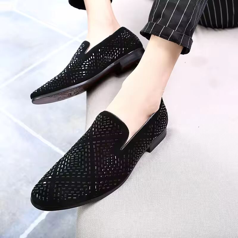 Men Fashion Loafer Shoes party Dress Casual Rhinestone Pointed Toe Flat Breathable party Dress Shoes Zapatos Hombre